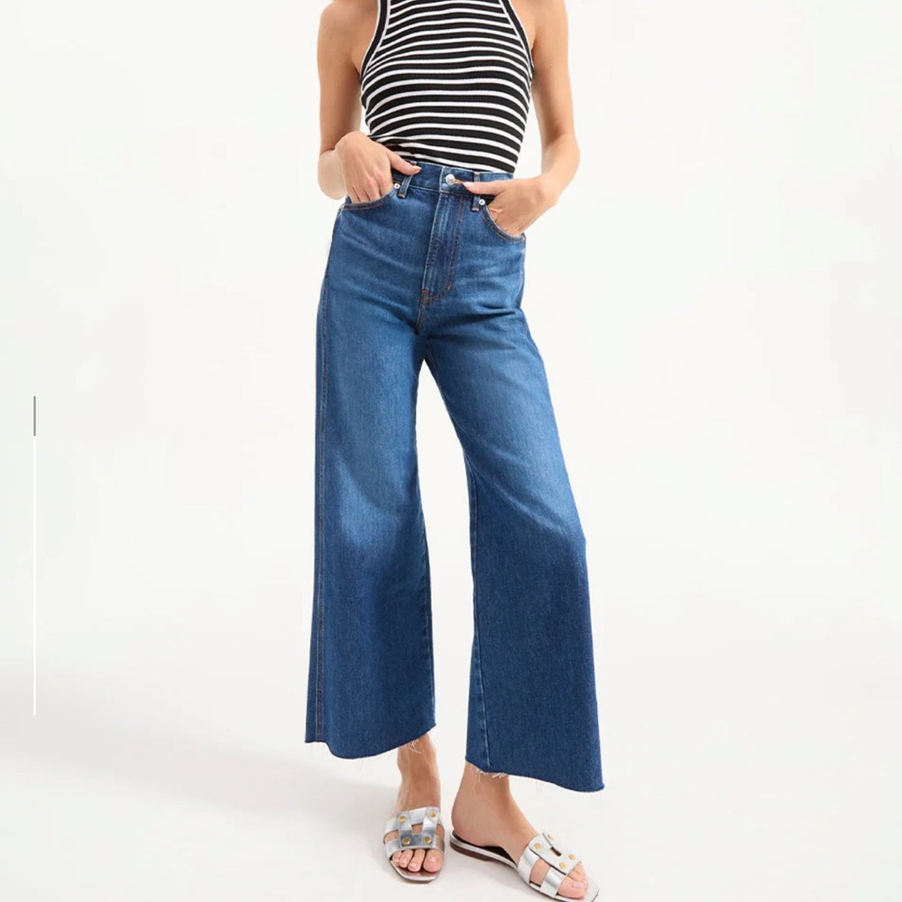 Veronica Beard Taylor Wide Legged High Rise Crop